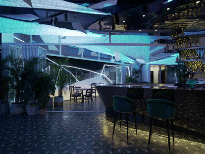 1584416112358584.gif 10.gif