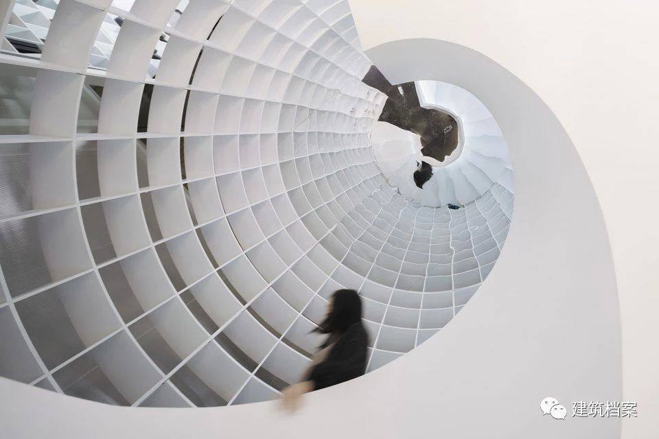 1589855292974301.jpg 2.jpg